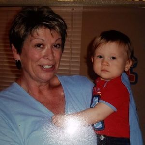 Meet your Posher, Debbie